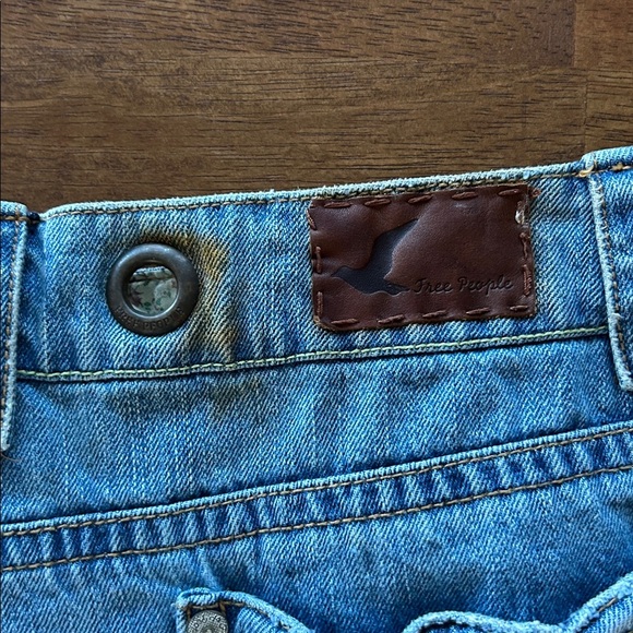 Free people Y2K vintage inspired boho distress low rise denim miniskirt size 30​ - Picture 6 of 9